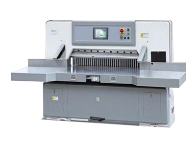 數(shù)控裁切機